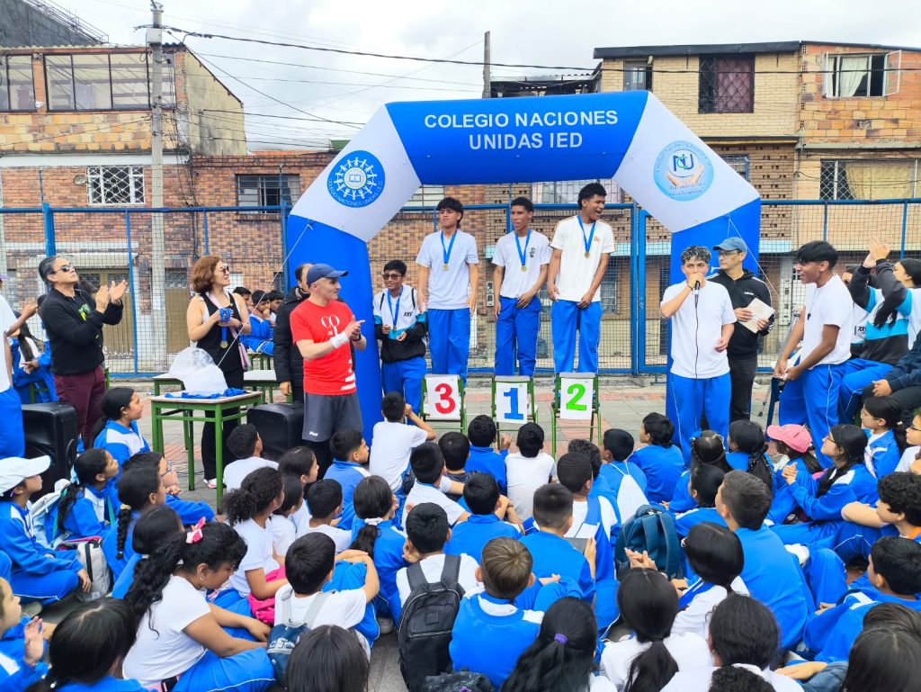 Jornada deportiva de estudiantes del Colegio Naciones Unidas IED